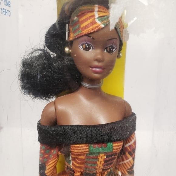 Imani 11.5" African American Princess Kente Fun 1991 Vintage Doll - Picture 10 of 10